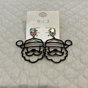 Elegant Black and Gold Earrings with Timeless Charm